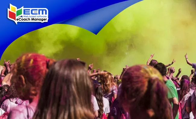 thumbnail huge group of friends at Glastonbury, festival trip, UK festival tourists